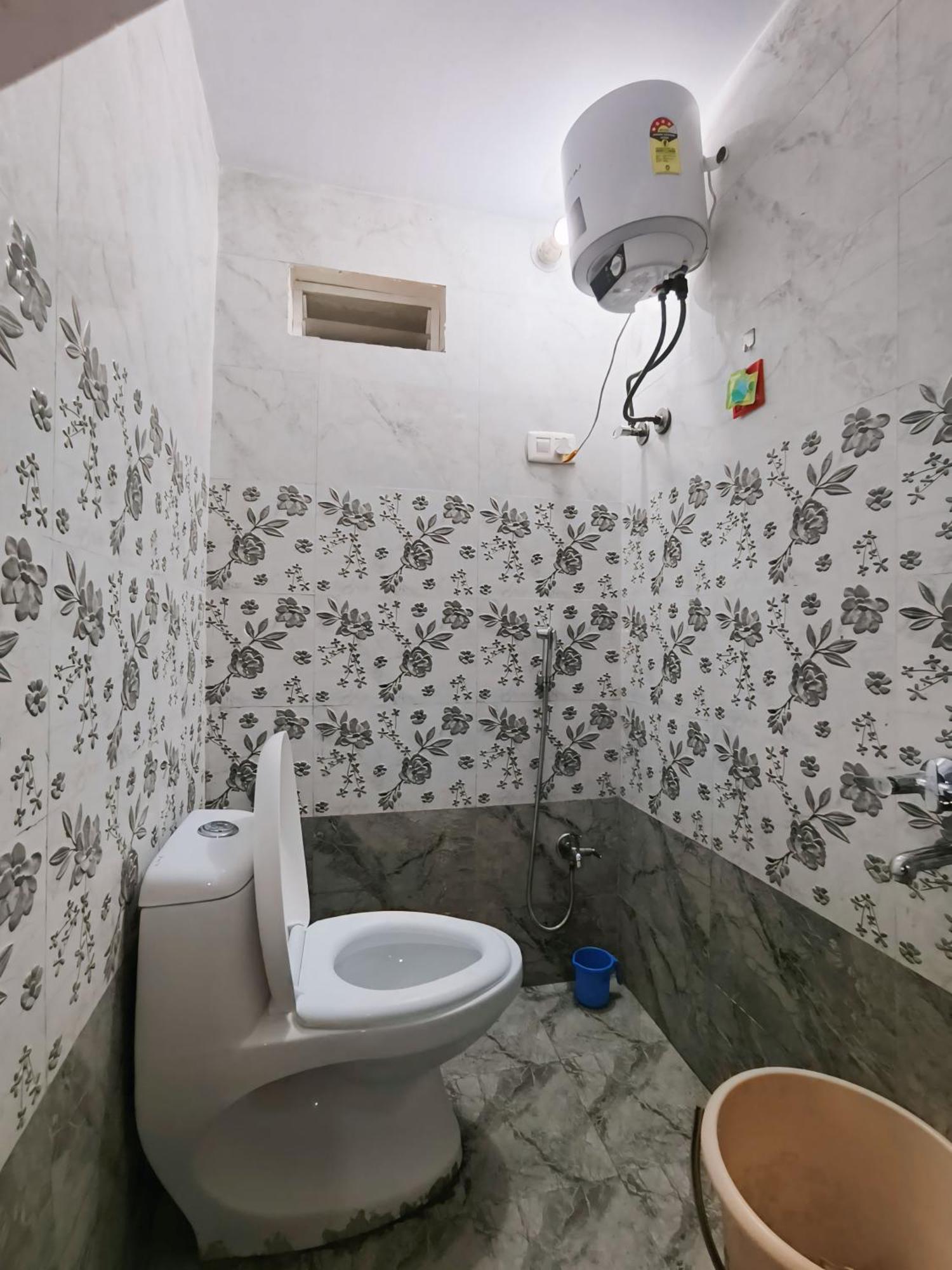 Shree Trilokeshwar Guesthouse Uddzsaín Kültér fotó