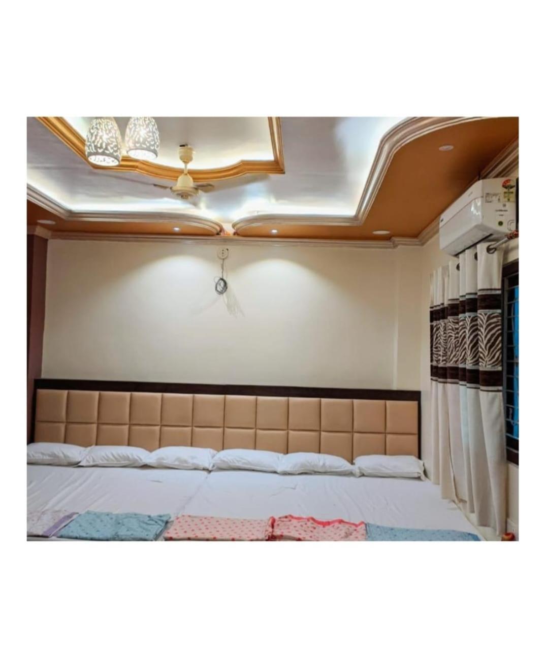 Shree Trilokeshwar Guesthouse Uddzsaín Kültér fotó